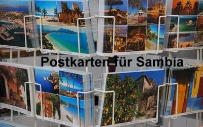 Mit Post- und Weihnachtskarten Helfer unterstützen