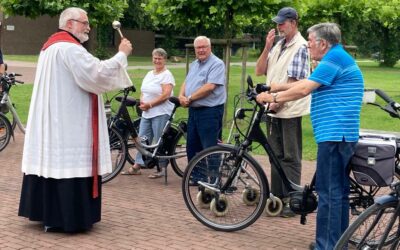 Fahrzeugsegnung – ökumenische Sommerkirche NK